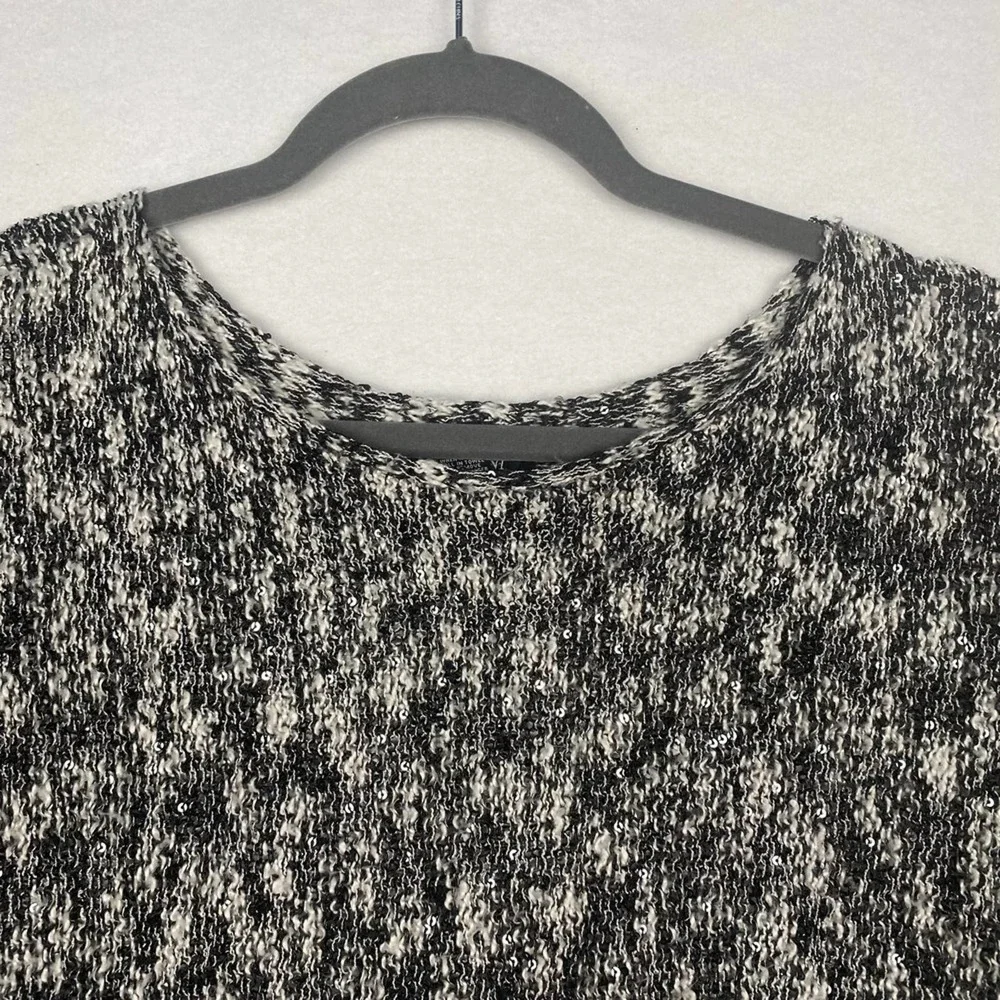 Alfani‎ Women's Size S Black and White with Sparkles Crewneck Pullover Sweater - Picture 2 of 7